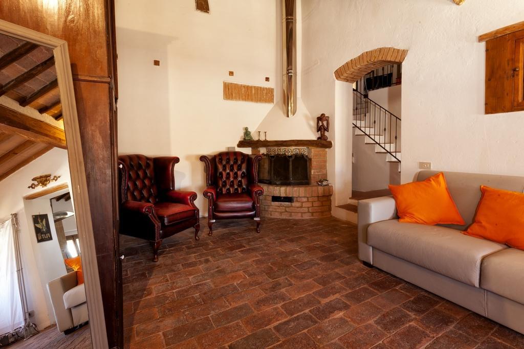 Christian Apartment Buonconvento Ruang foto